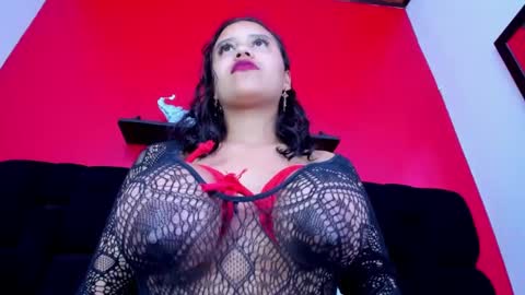 Leah online show from 12/19/24, 06:01