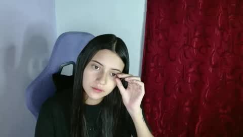 luna online show from 02/18/25, 02:27