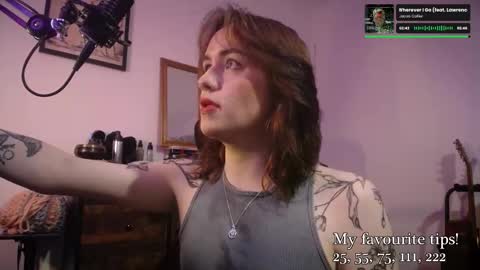 leah_lust_ online show from 10/30/25, 05:46