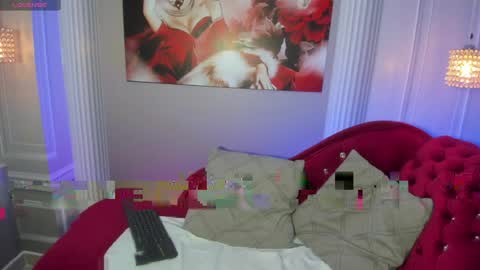 LEAH online show from 04/15/26, 03:13