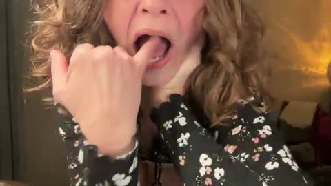 Leah Sparkles online show from 03/18/26, 03:31