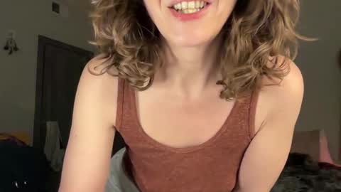 Leah Sparkles online show from 05/09/26, 04:50