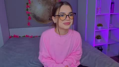 Sophie online show from 03/16/26, 06:56