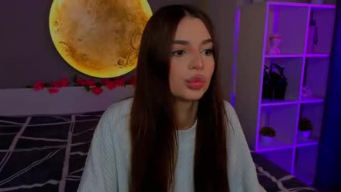 Sophie online show from 04/13/26, 07:08