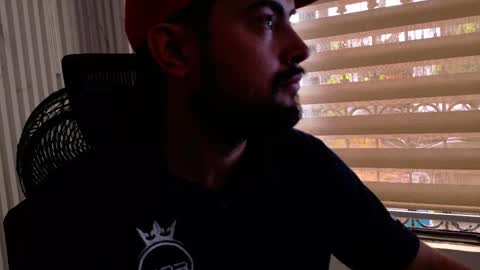 leandro_gb online show from 06/08/26, 06:41