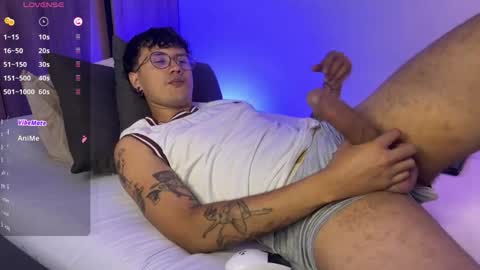 leaneseb online show from 05/15/26, 04:14