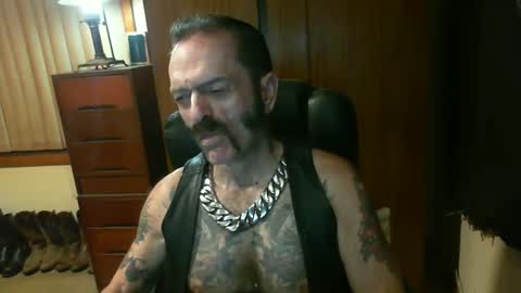 leathergreaser online show from 02/10/25, 06:24