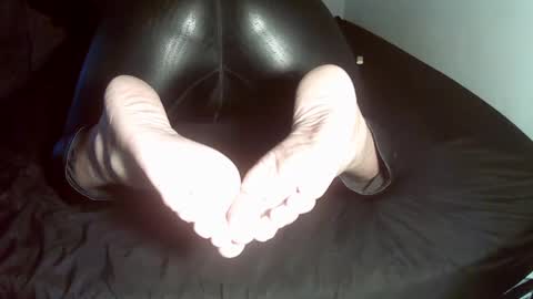 Snapshot of leatherman31 chatting on 01/03/25, 11:03 leatherman31 online show from 01/03/25, 11:03