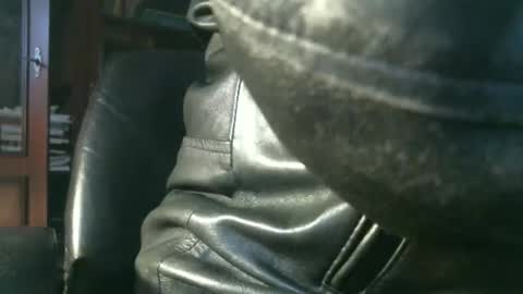 Leathermotocross online show from 09/21/25, 05:47