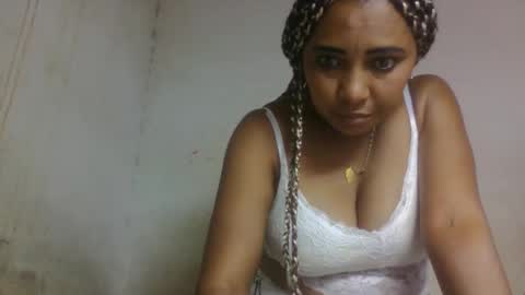 leatiana online show from 02/09/26, 06:56