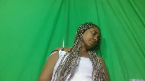 leatiana online show from 02/19/26, 10:44