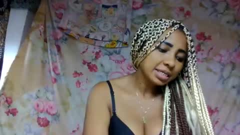 leatianaa online show from 05/24/26, 11:26