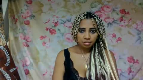 leatianaa online show from 06/04/26, 03:51