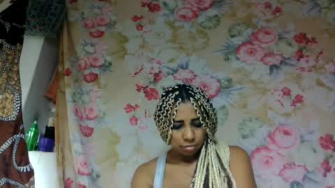 leatianaa online show from 06/13/26, 08:45