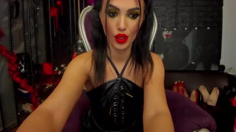 Lea online show from 12/23/24, 05:39
