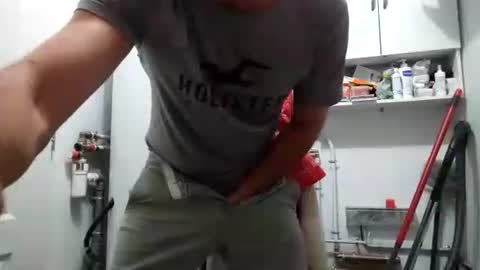 lebrun1985 online show from 09/12/25, 05:46