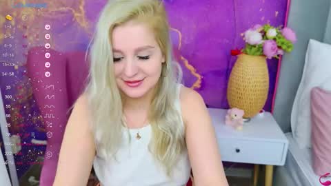 Veronica online show from 09/12/25, 07:08