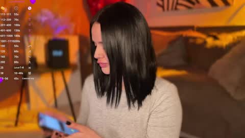 Amelie online show from 04/16/26, 01:23