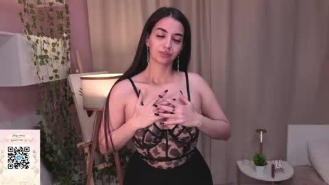 Jasmine online show from 05/12/26, 07:11