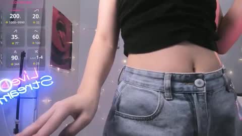 Snapshot of leehaeun7 chatting on 02/15/26, 08:16 Lee Haeun online show from 02/15/26, 08:16