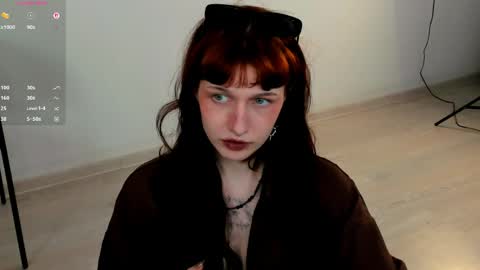 Lee online show from 05/11/26, 02:45