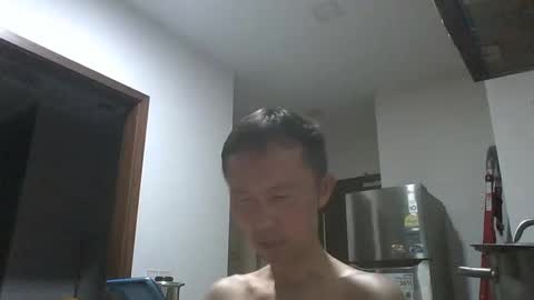 leeminhao online show from 10/13/25, 02:28