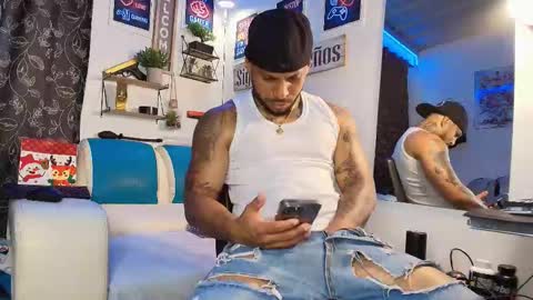 leenar_key online show from 10/02/25, 02:35