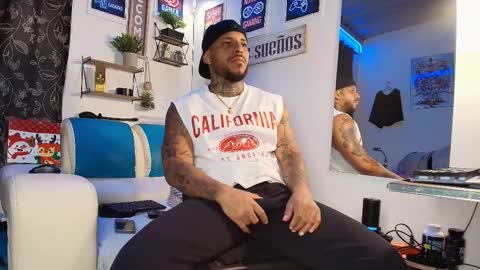 leenar_key online show from 10/03/25, 02:41