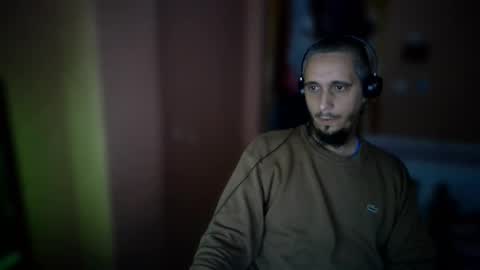 lefrenchiies online show from 11/18/25, 07:24