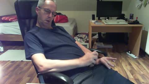 Dave online show from 12/22/24, 11:41