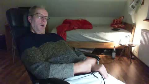 Dave online show from 01/05/25, 10:19