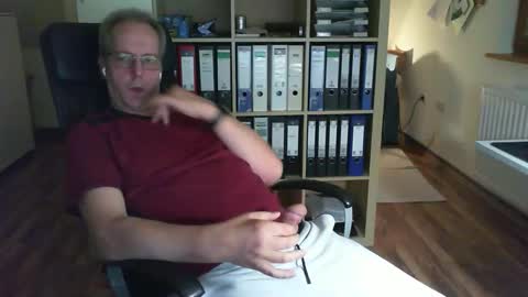 Dave online show from 10/05/25, 08:29