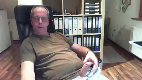 Dave online show from 12/19/25, 12:28