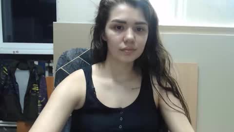 Liya online show from 04/14/26, 08:26