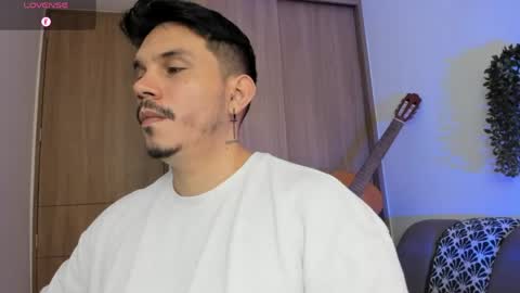 Alejandro online show from 05/09/26, 04:23