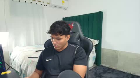  Lei  online show from 09/28/25, 12:16