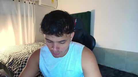  Lei  online show from 10/18/25, 08:09