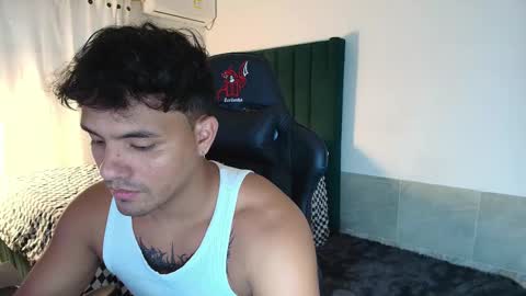  Lei  online show from 10/19/25, 08:31