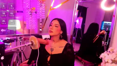 Leia online show from 11/23/25, 06:46