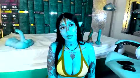 Leia online show from 01/16/26, 03:54