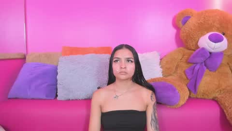 LEIGH ANGELS online show from 05/28/26, 09:45