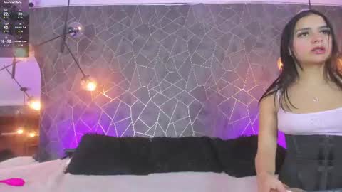 LEIGH ANGELS online show from 07/14/26, 10:15