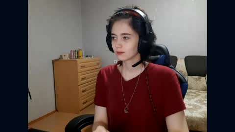 Viola online show from 05/11/26, 09:23