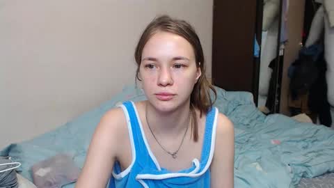 Snapshot of leila_bambi chatting on 02/18/25, 11:19 leila_bambi online show from 02/18/25, 11:19