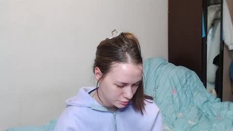 Snapshot of leila_bambi chatting on 02/20/25, 02:40 leila_bambi online show from 02/20/25, 02:40