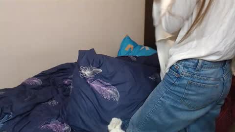 Snapshot of leila_bambi chatting on 02/22/25, 09:12 leila_bambi online show from 02/22/25, 09:12