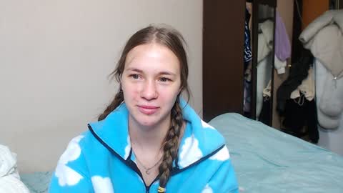 leila_bambi_ online show from 02/05/25, 03:20