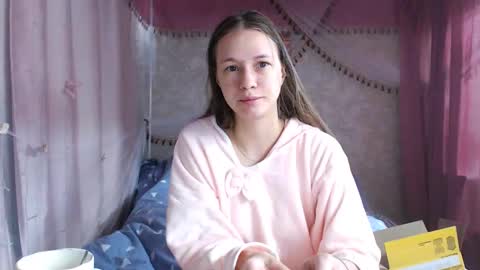 leila_bambi_ online show from 01/14/26, 09:04