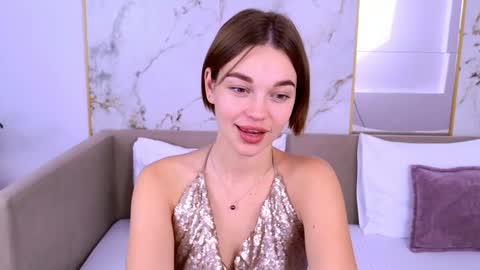 Snapshot of leilalawson chatting on 02/06/25, 07:56 LeilaLawson online show from 02/06/25, 07:56