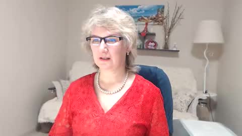 Snapshot of leilamays chatting on 02/16/26, 06:09 Leila Kinky online show from 02/16/26, 06:09